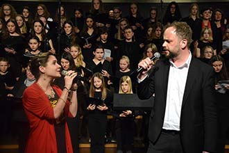 Julia Schröter und Tobias Eschenbacher